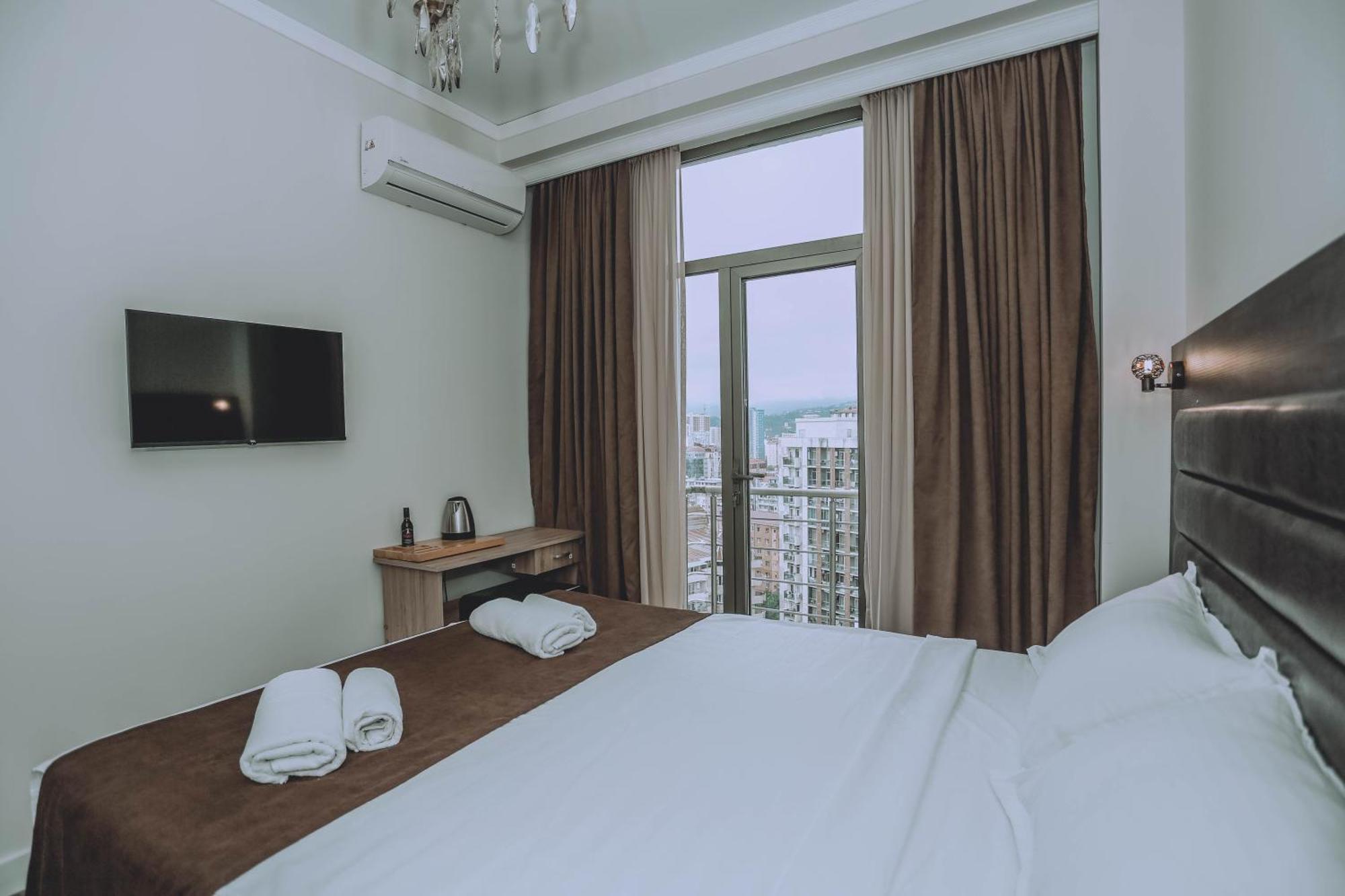 Royal Medis Hotel Батумі Екстер'єр фото