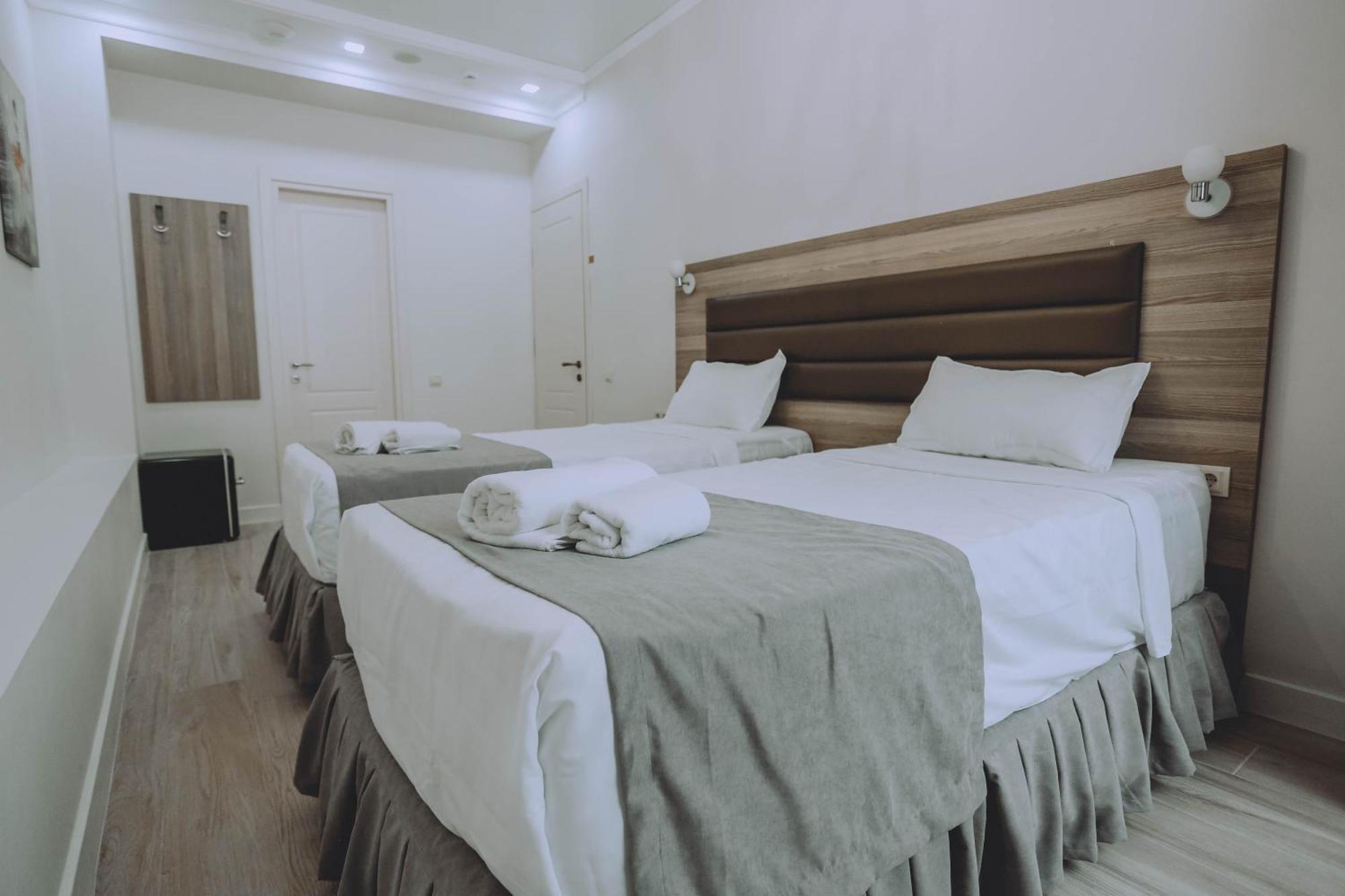 Royal Medis Hotel Батумі Екстер'єр фото