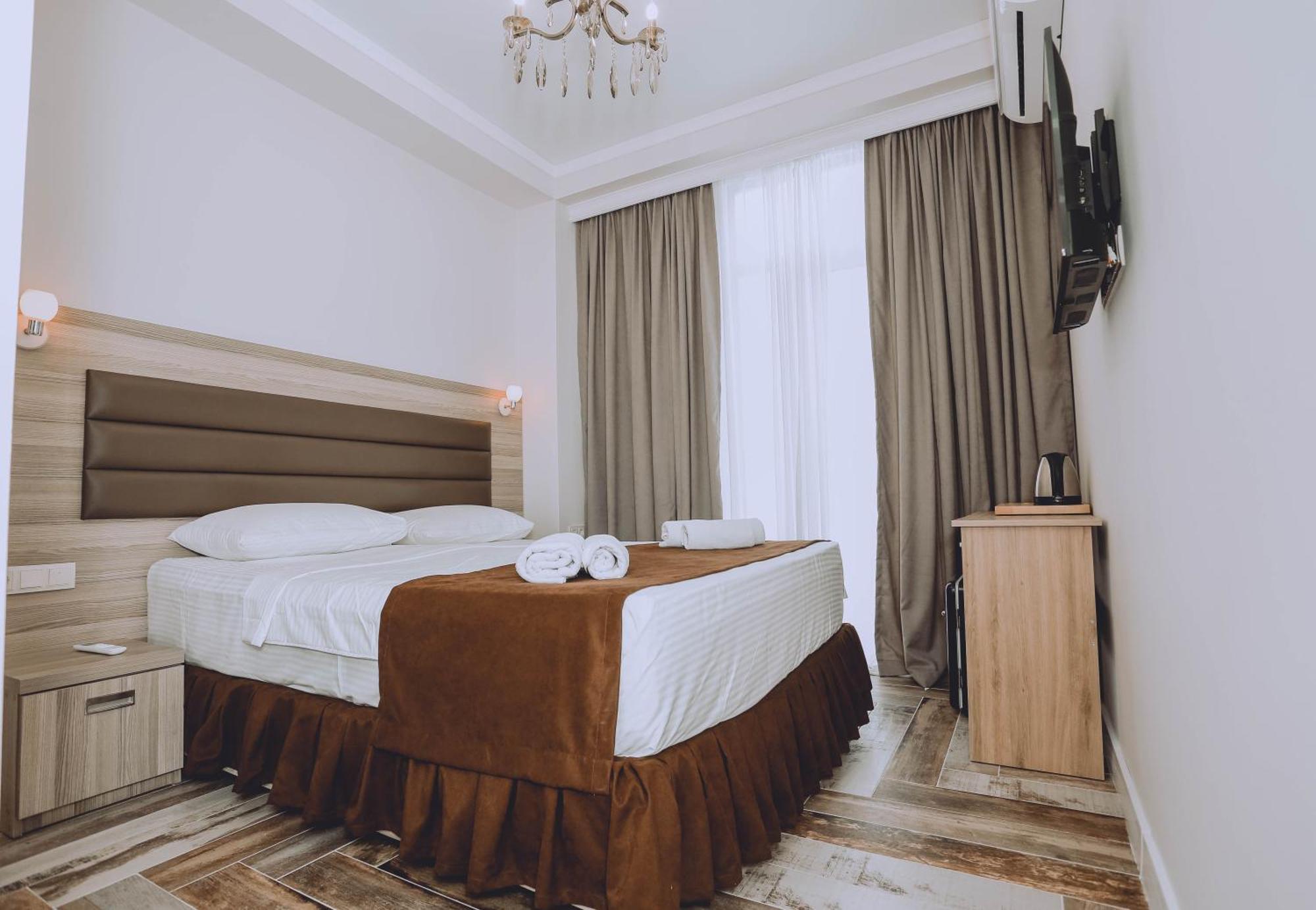 Royal Medis Hotel Батумі Екстер'єр фото