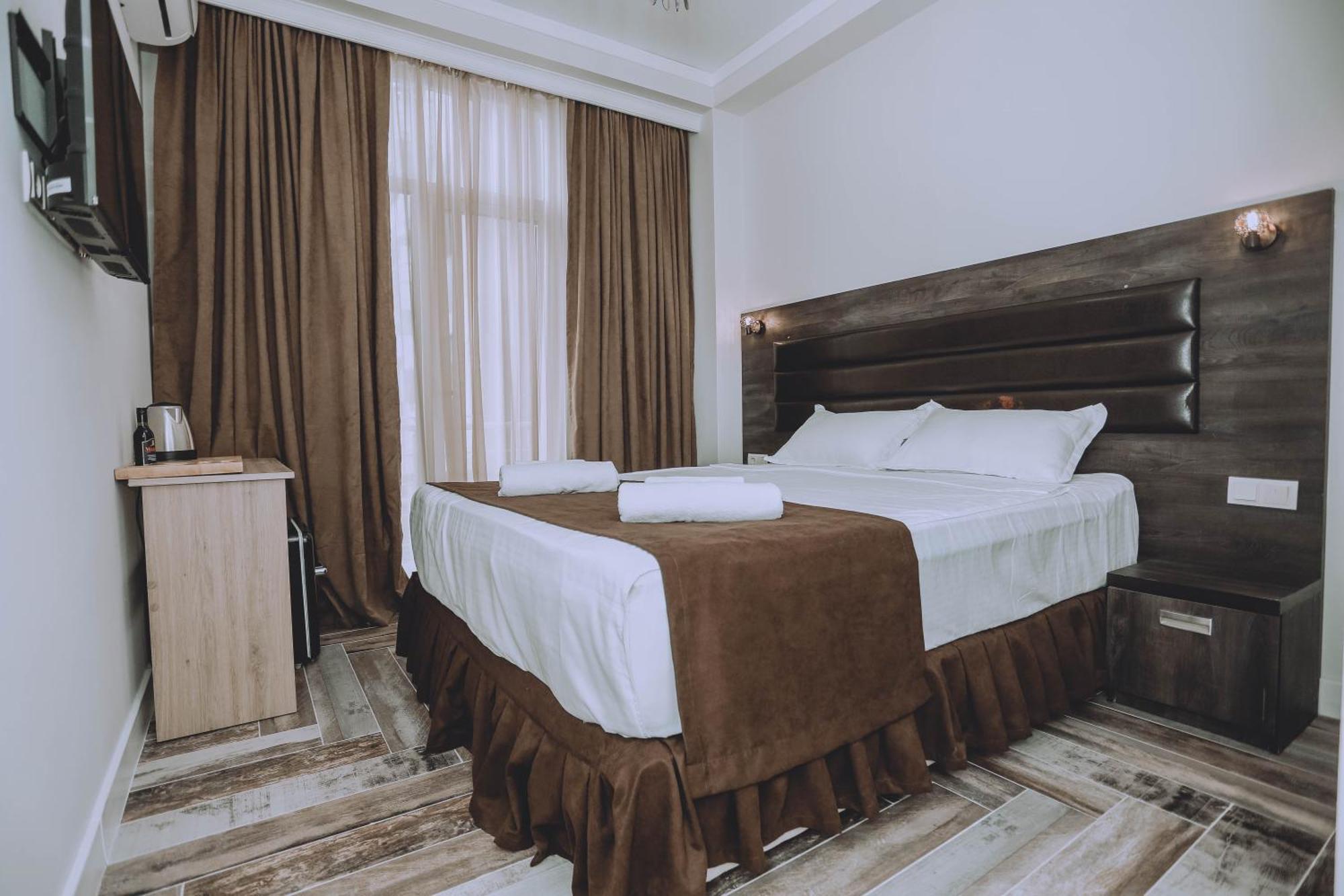 Royal Medis Hotel Батумі Екстер'єр фото